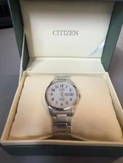 CITIZEN Eco-Drive 腕時計 シルバー
