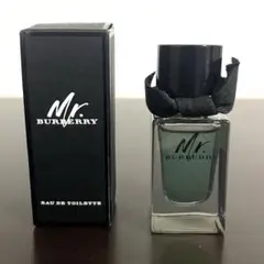 ★匿名配送★　香水　バーバリー　まとめ売り　5点セット　おまけ付き xxxHOLiC 香水 50ml/壱原侑子/四月一日君尋/百目鬼静 3点セット