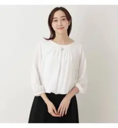 アンタイトル　パウダリー タックブラウス＜洗える／定番人気＞のサムネイル