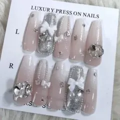 ネイルチップ　ワンホン　ベイビーブーマー　韓国　スナ系　リボン　冬　バレンタイン