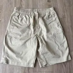 ユニクロ　ベージュ Sサイズ ショートパンツ