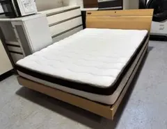 Rasik Style ダブルベッドライト＆コンセント付、幅140cm Used