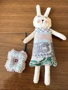 ハンドメイドミナペルホネン ぬいぐるみうさぎさん