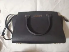 MICHAEL KORS ブラックショルダーバッグ