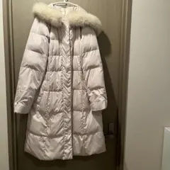 デビュードフィオレ　ピンクベージュ　ダウンコート