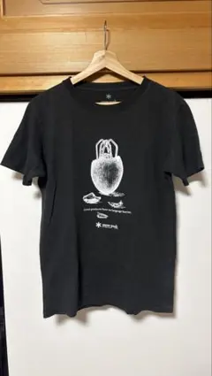 snow peak グラフィック Tシャツ M ブラックのサムネイル