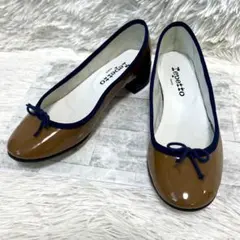 レペット エナメル　バレエシューズ/フラット/リボン 40　レア色 レペット エナメル バレエシューズ/フラット/リボン 40 レア色 - メルカリ