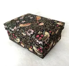 ファブリックBOXかぶせ箱#08ウィリアムモリス生地使用