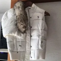 アバクロ  ダウンベスト