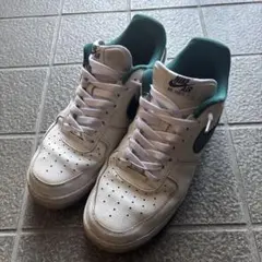 Nike Air Force 1 ホワイト/グリーン