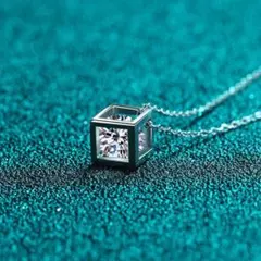 ネックレス レディース 1ct モアサナイト　925シルバーチェーン　新品