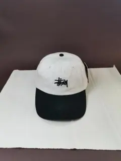 Stussy ベースボールキャップ ベージュのサムネイル