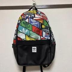 adidas カラフルロゴバックパック