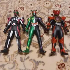 仮面ライダーディケイド、W、オーズ　三人セットのサムネイル