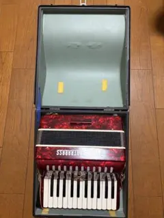 TOMBO アコーディオンのサムネイル