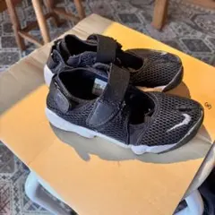 NIKE エアリフト ブリーズ ブラック 23cm（箱なし）