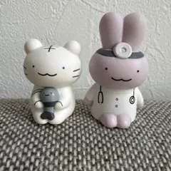 ホワイトタイガーとブラックタイガー　フィギュア　2点