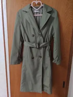 レトロガール　オリーブグリーン トレンチコート　Mサイズ　未使用