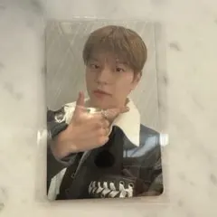 Item thumbnail for item d169d2b7-8882-406e-8d8f-28914e1b2d40