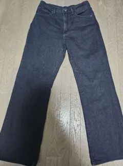 UNIQLO 美脚効果◎ スリムフィットジーンズ 26 Mサイズストレートデニム