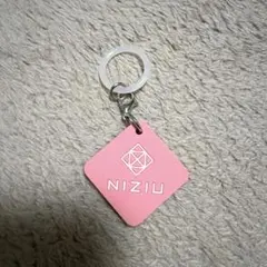 NiziU ラバーキーホルダー ピンク　めじるし