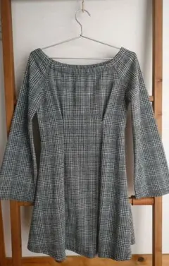 Item thumbnail for item 712c95f5-fa41-4bfa-adc7-6e178309cc7a