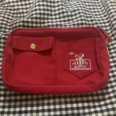 未使用 スヌーピー マルチポーチ レッド 収納 たっぷり 小物 大容量 コスメ