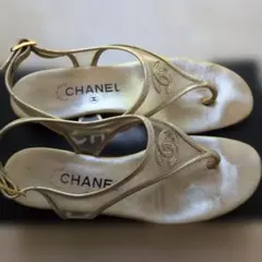 CHANEL　シャネル トングサンダル ゴールド ココマーク　37.5サイズのサムネイル