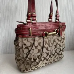 COACH ショルダーバッグ　キャンバス　レザー　シグネチャー　キャンバス