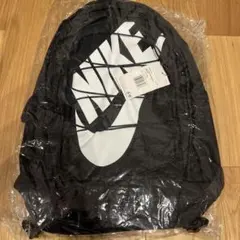 Nike リュック ブラック/ホワイト 26L