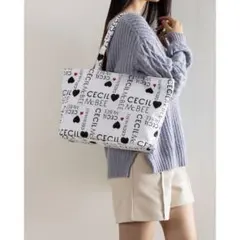 【新品】CECIL McBEE ロゴトートバッグ　ホワイト