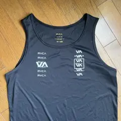 新品 タグ付き RVCA ラッシュガード 水着 ルーカ タンクのサムネイル