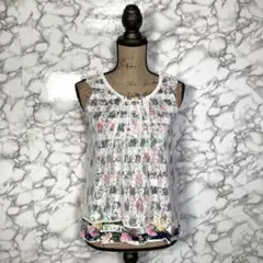 axes femme　（M）　総レースボーダー花柄タンクトップ　白ブルー