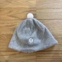 bebe グレー ポンポン付き フリース帽子