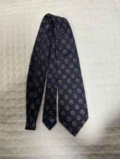 Item thumbnail for item 7f56533a-4f93-46bb-ac2e-b51afd8a83a1