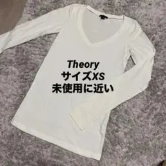 【theory】Vネック 長袖Tシャツ アイボリーのサムネイル