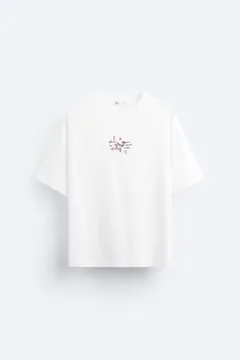 ZARA クロップド丈 Tシャツ ホワイト ハート刺繍のサムネイル