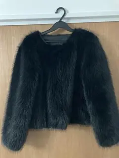 2回着用⭐︎黒ノーカラー✴︎ファーコート