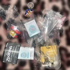 ガチャガチャ めじるしアクセサリー まとめ売り クロミ ズートピア チロルチョコ