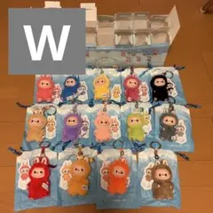 POPMART イニシャル ミニラブブ W