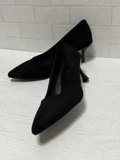 【新品】ブラックパンプス　約ヒール7センチ