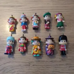 ミニミニペコちゃん 世界のペコポコ人形　ストラップのサムネイル