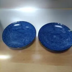 【有田焼】哲三郎窯 浮彫風景文 中皿 2枚セット 直径18.5cm 青藍のサムネイル