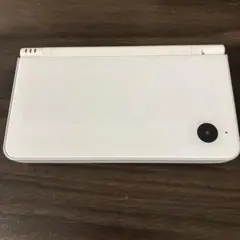 DSi LL ホワイト本体　タッチペン無し