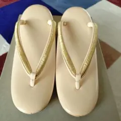 Item thumbnail for item 932eeb96-0fe7-4ff1-8e41-77c078332ea0