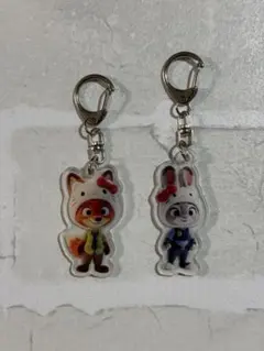 ズートピア×ハローキティ キーホルダー　２個セット