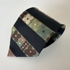 Item thumbnail for item acd70e3b-8e74-4b9f-9b9f-d8440c0963ae