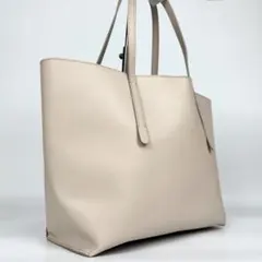 FURLA フルラ　トートバッグ　クラッチバッグ　A4可能　大容量