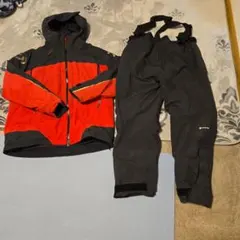 ✨美品✨ダイワ GORE-TEX フィッシングスーツ(上下セット) 防寒着のサムネイル