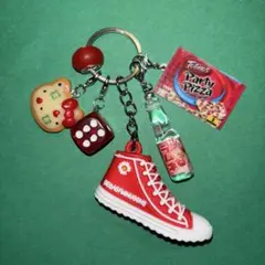 じゃらじゃらキーホルダー　（赤）